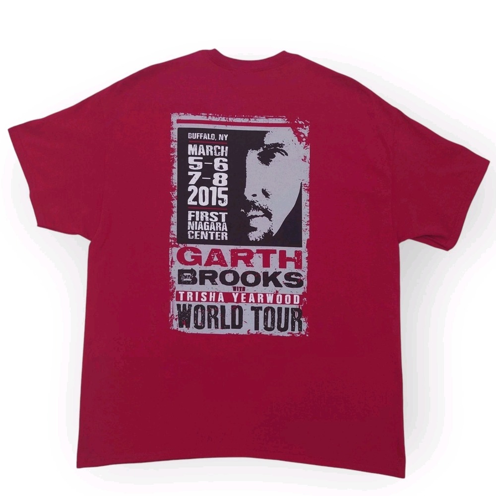 Garth Brooks 2015 World Tour T-Shirt Mens XL Red Trisha Yearwood Buffalo NY